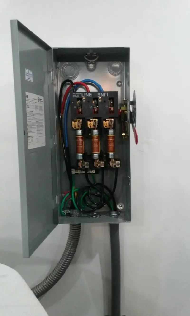 Three-phase disconnect switch installed for Smoke Detector Installation in Anthem